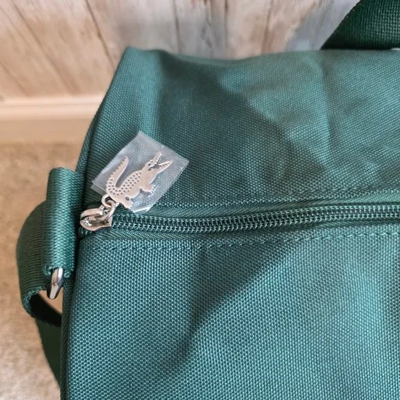 Lacoste Green Duffel Travel bag with White Accents - Picture 3 of 8